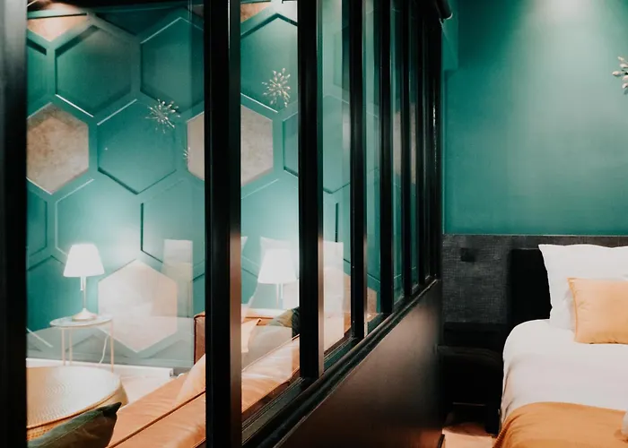 1-bedroom With Parking, Netflix And High-speed Wi-fi Bordeaux