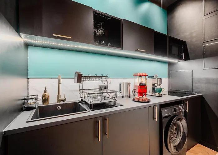 1-bedroom With Parking, Netflix And High-speed Wi-fi * Bordeaux